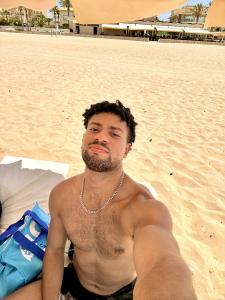 613839977: Chico busca chica en Zaragoza