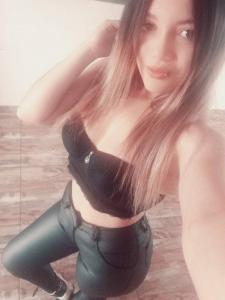 642329567: Chica busca chico en Málaga