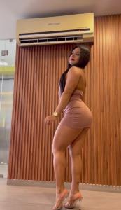 641785965: Chica busca chico en Orense