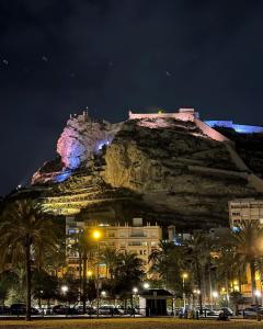 613233615:  en Alicante