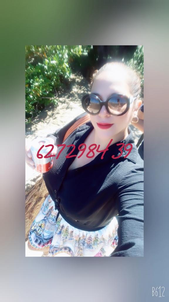 Chica busca chico en Barcelona: 