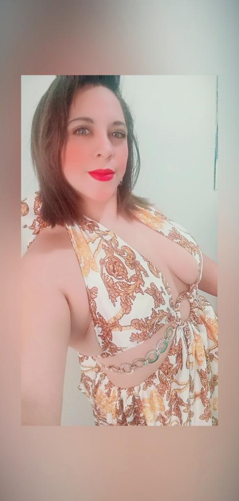 627298439: Chica busca chico en Barcelona