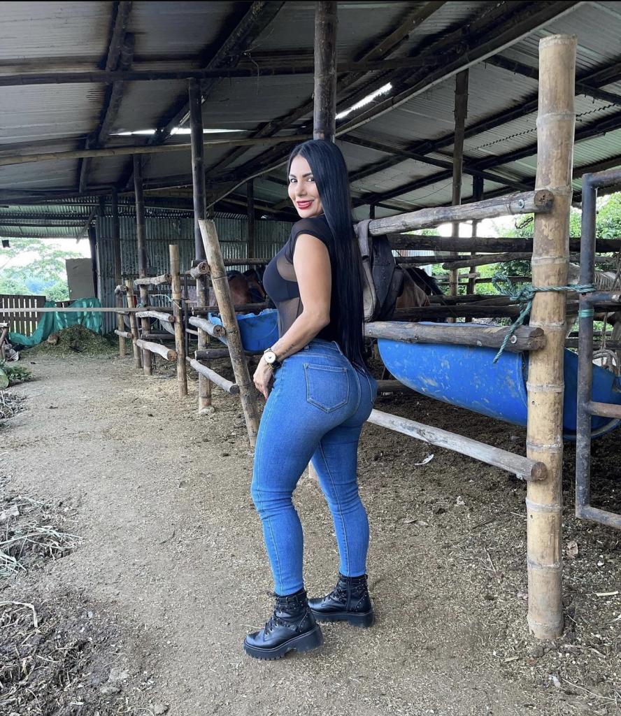 Chica busca chico en Murcia: 