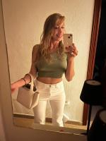 667362338: Chica busca chico en Madrid