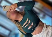 687708401: Chica busca chico en Sevilla