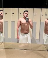 663472731: Chico busca chica en Barcelona