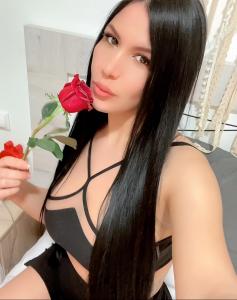 613576847: Chica busca chico en La Coruña