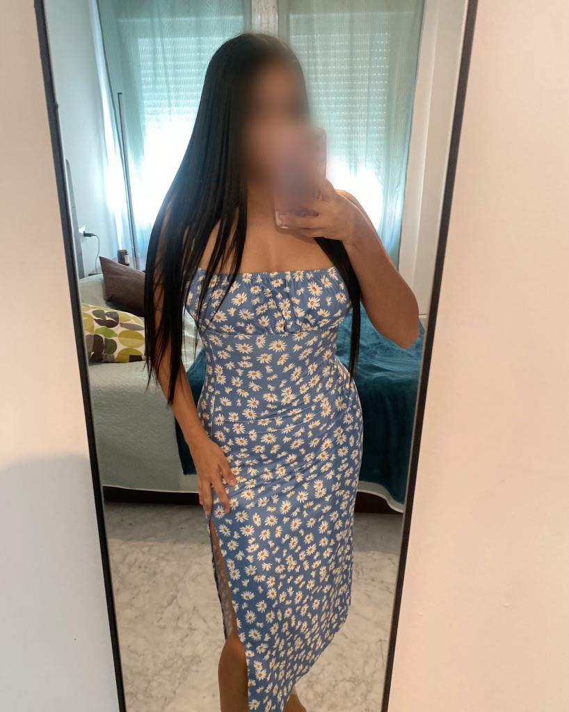 603381340: Chica busca chico en Sevilla