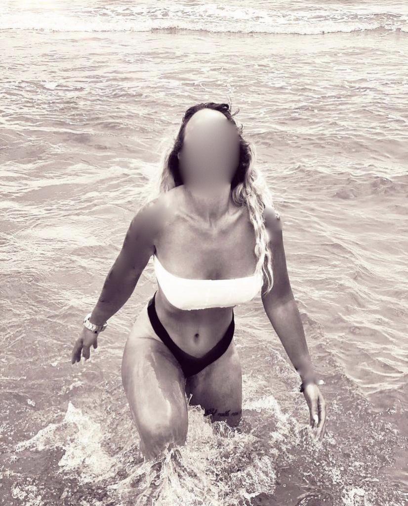 602638012: Chica busca chico en Barcelona