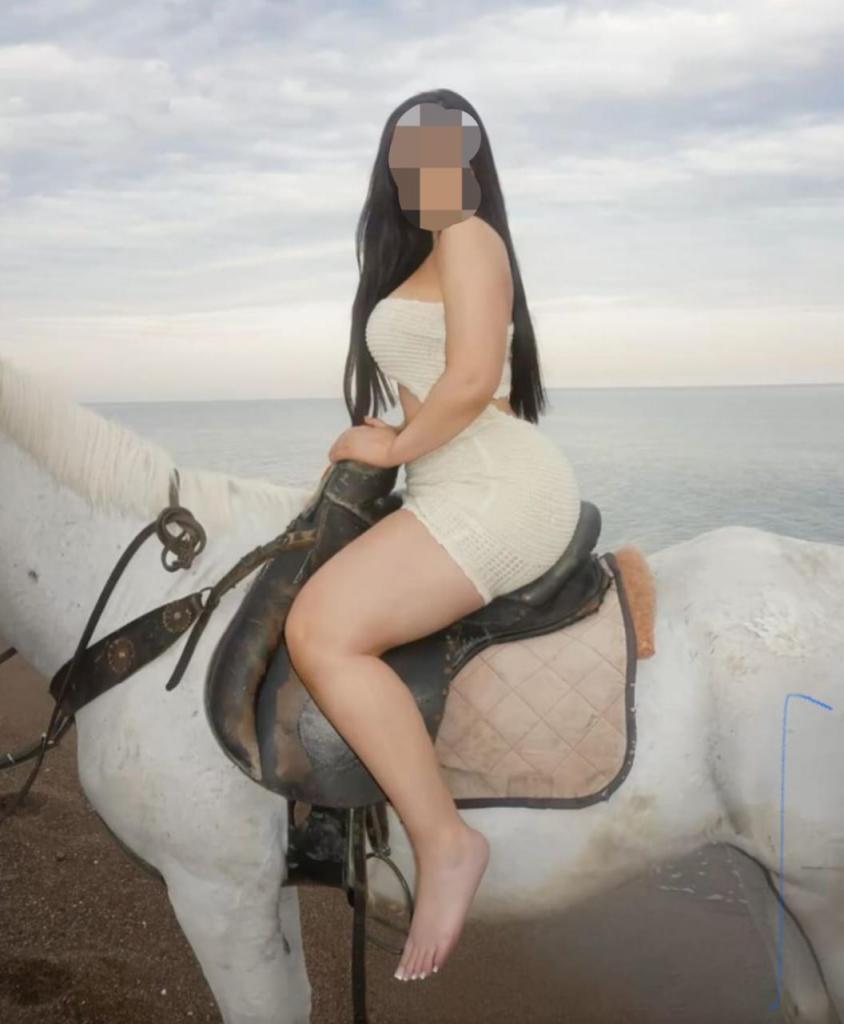 617408315: Chica busca chico en Lérida