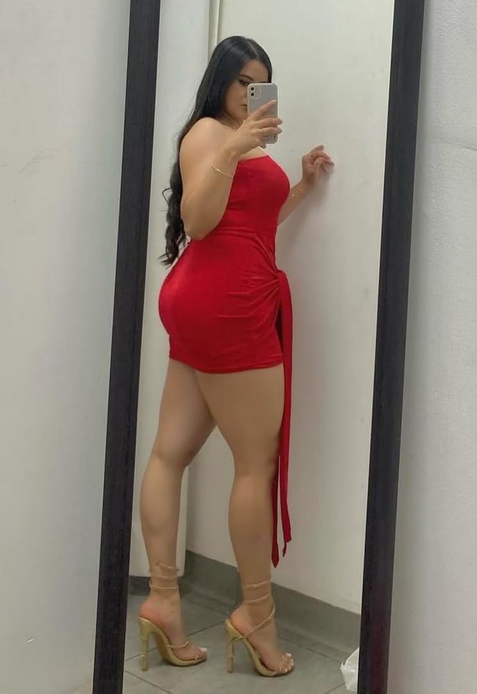 742064242: Chica busca chico en Tarragona