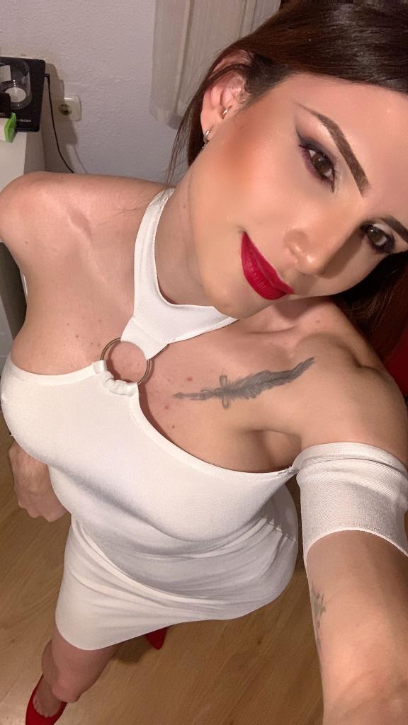 676863758: Travesti en La Rioja