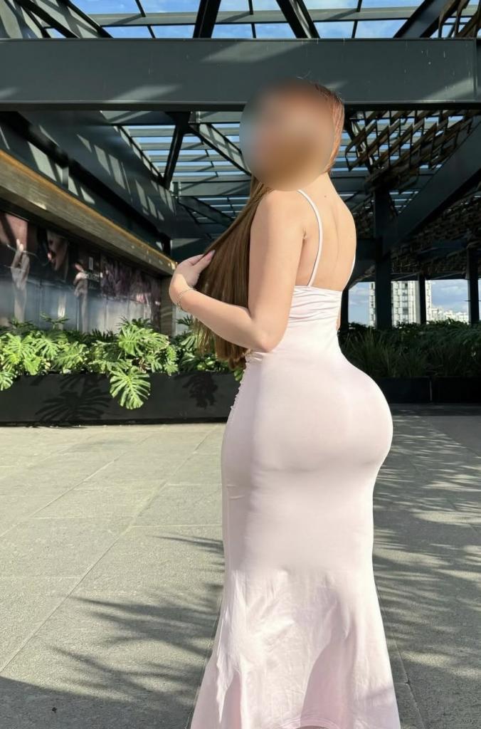 641313689: Chica busca chico en Málaga