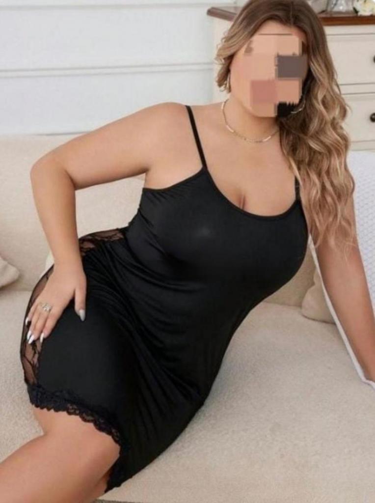 610169093: Chica busca chico en Barcelona