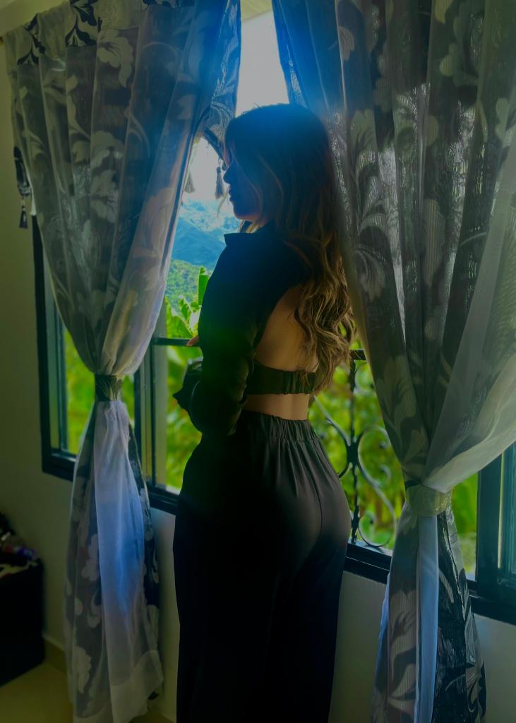 614599887: Chica busca chico en Madrid