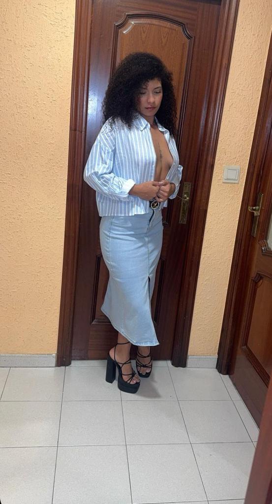 603985380: Chica busca chico en Almería