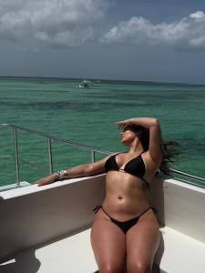 633695129: Chica busca chico en Las Palmas