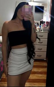 673745583: Chica busca chico en Barcelona