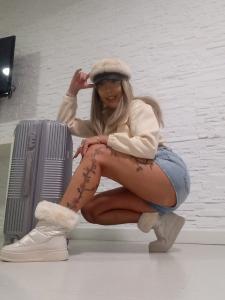 613205047: Chica busca chico en Pontevedra