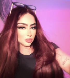 613226440: Chica busca chico en Pontevedra