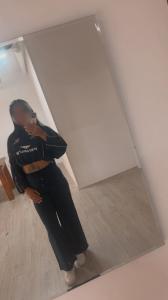 612410650: Chica busca chico en Madrid