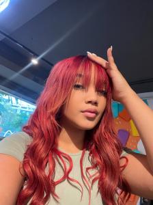 677600390: Chica busca chico en Barcelona