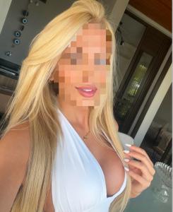 613844300: Chica busca chico en Cantabria