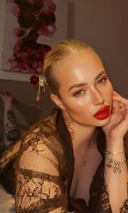 603325266: Chica busca chico en Mallorca