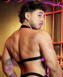 672044911: Chico busca chica en Guipúzcoa