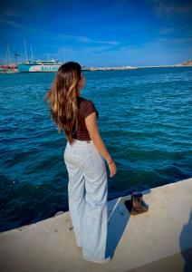 614599887: Chica busca chico en Madrid