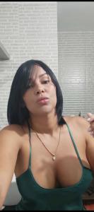 677600390: Chica busca chico en Barcelona