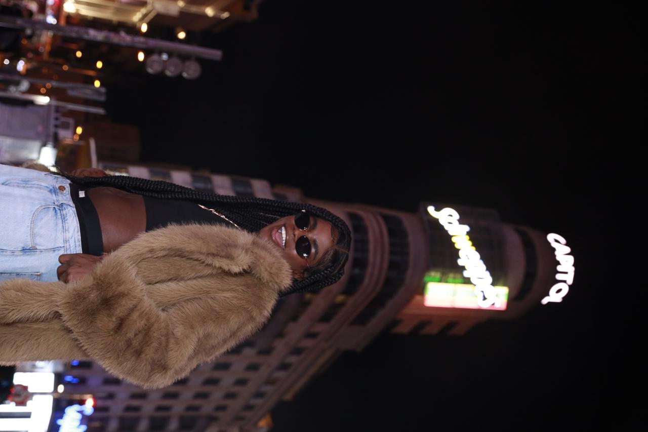 672541092: Transexual en Gerona