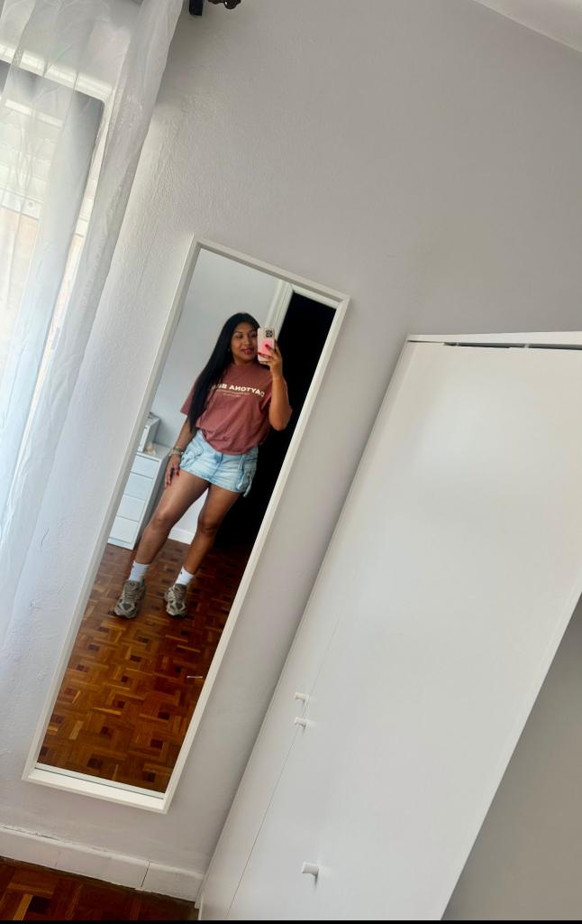 647119077: Travesti en Navarra