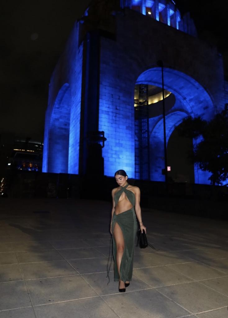 631226947: Chica busca chico en Madrid