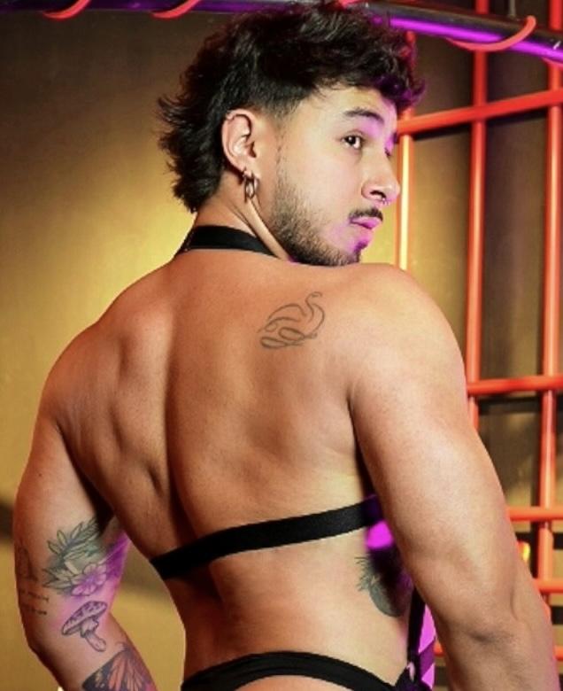 672044911: Chico busca chica en Guipúzcoa