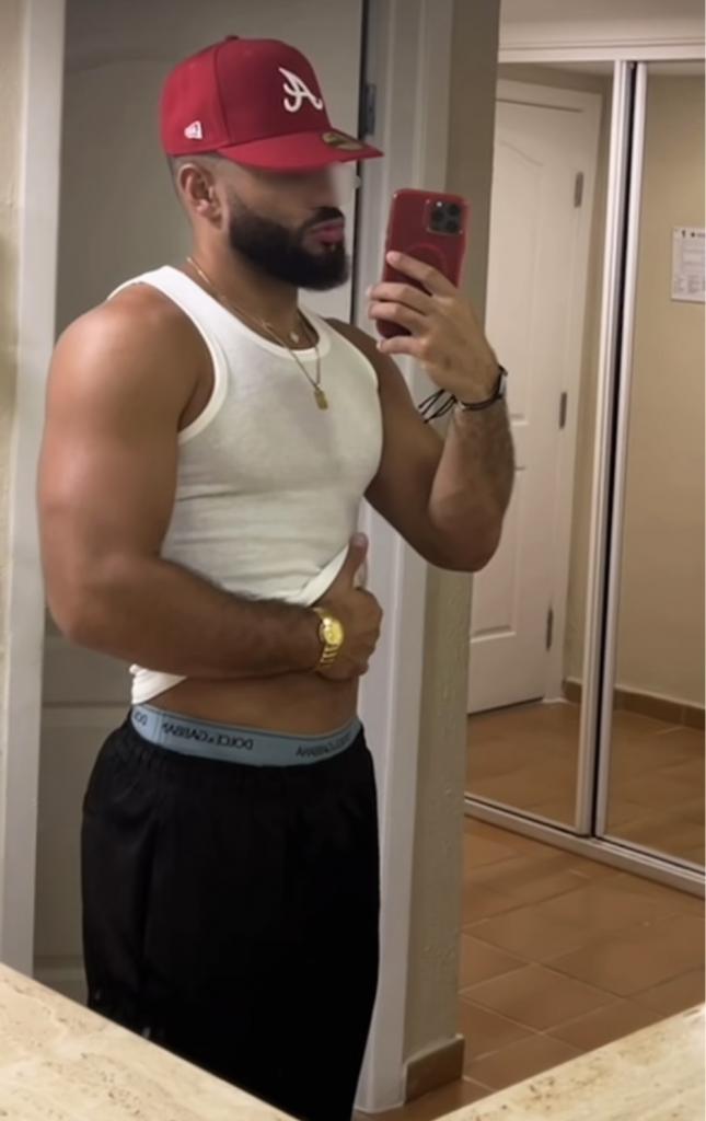 604190090: Chico busca chica en La Coruña