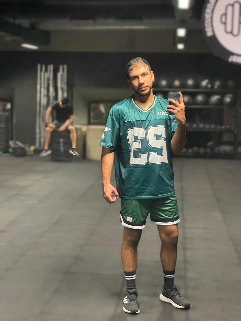 641731843: Chico busca chica en Málaga