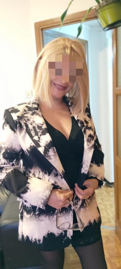 Chica busca chico en Orense: 