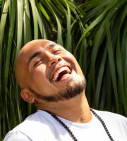 641241477: Chico busca chica en Valencia