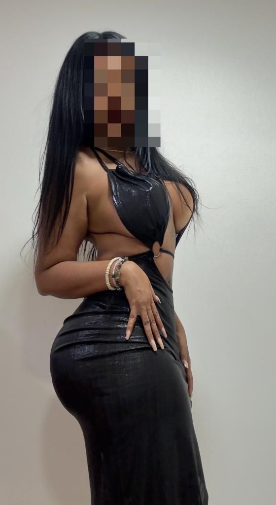 672829093: Chica busca chico en Tenerife