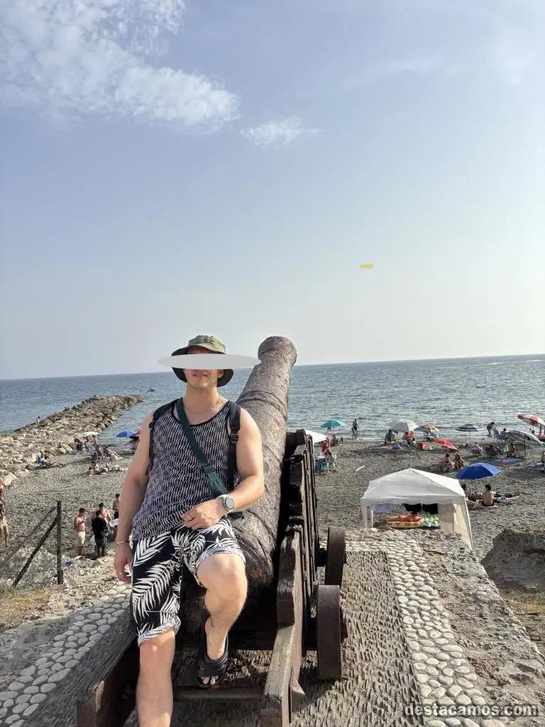 697899596: Chico busca chica en Madrid