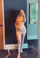 613773485: Chica busca chico en Gerona