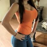 Chica busca chico en Alicante: Chica busca chico