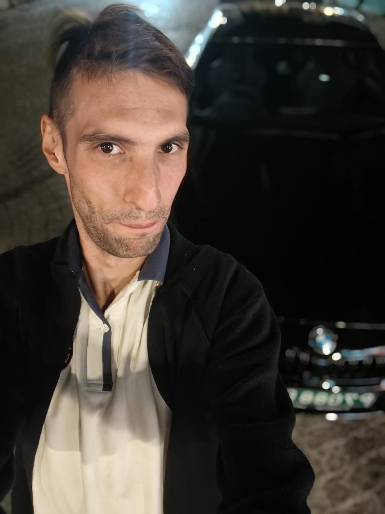 Chico busca chica en Madrid: 