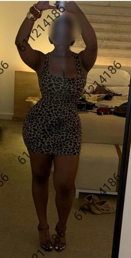 611214186: Chica busca chico en Cádiz