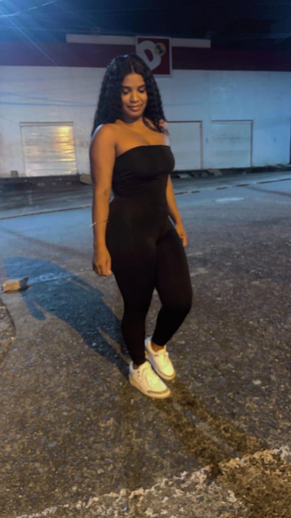 602055100: Chica busca chico en Almería