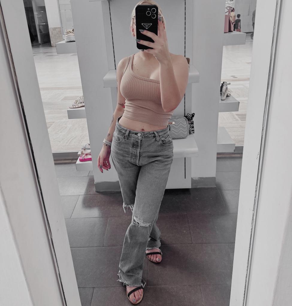 604336235: Chica busca chico en Granada