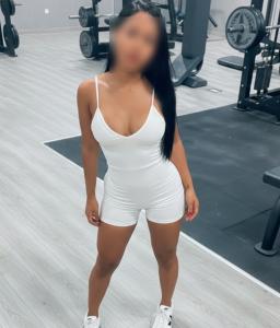 643036956: Chica busca chico en León