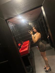 624189528: Chica busca chico en Sevilla