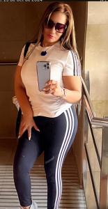 614881483: Chica busca chico en Barcelona